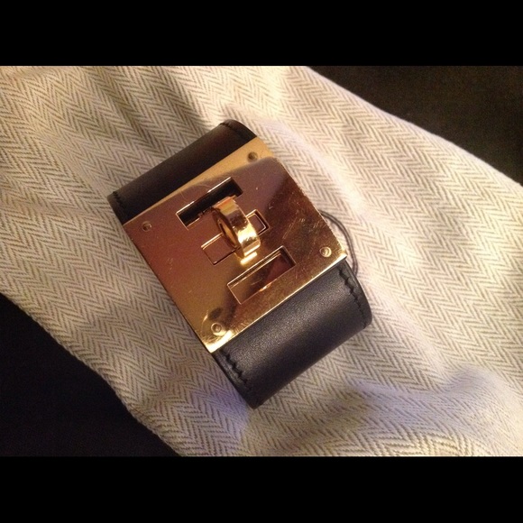 🚫SOLD💯Auth. Hermes Kelly Dog Bracelet🚫 - Picture 2 of 4