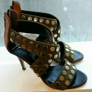 Giuseppe Zanetti studded heels