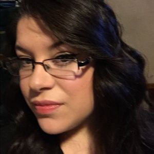 Meet your Posher, Adriana