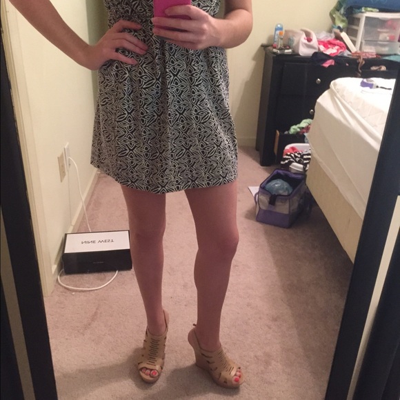 Nude colored wedges - Picture 4 of 4