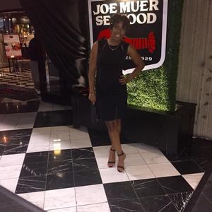 Meet your Posher, Sherrie