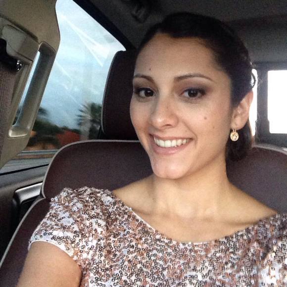 Meet your Posher, Angela - Picture 1 of 1