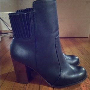 Zara boots