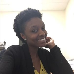 Meet your Posher, Nadine