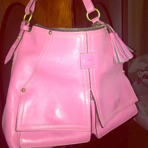 Dooney & Bourke pink leather handbag