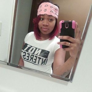 Meet your Posher, Anne