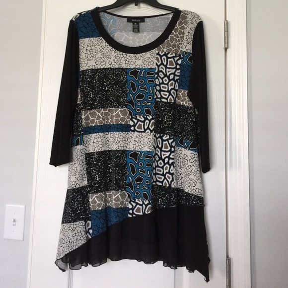 Style & Co 0X multi color top