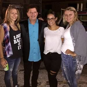 Meet your Posher, Victoria