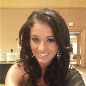 Meet your Posher, Katelyn