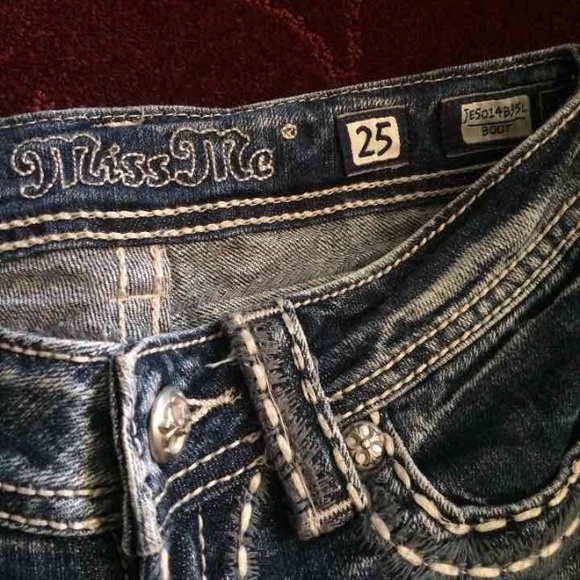 Miss Me Jeans - Picture 2 of 4