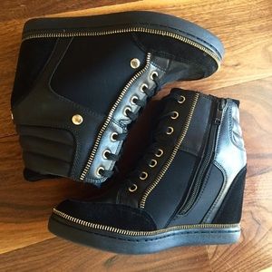 Black sneaker wedges