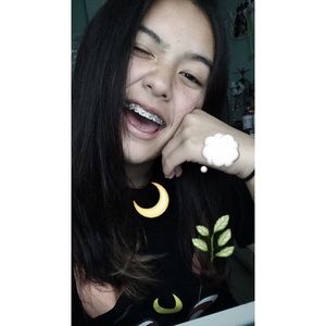 Meet your Posher, Amelia