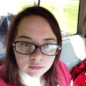 Meet your Posher, Mackenzie