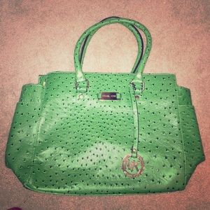 Michea Kors bag