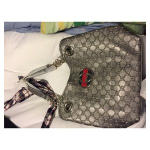 Gucci purse