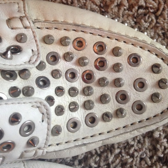 SHOES!!! - Picture 3 of 4