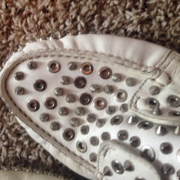 SHOES!!! - Picture 4 of 4