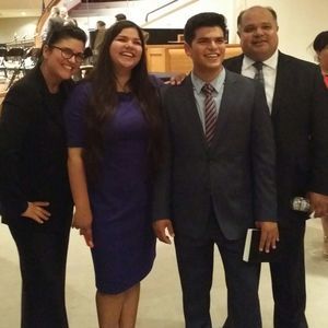 Meet your Posher, Roxanne