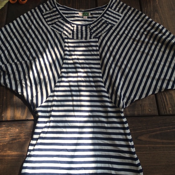 Anthropologie ETT Taia Top Size Small - Picture 2 of 4