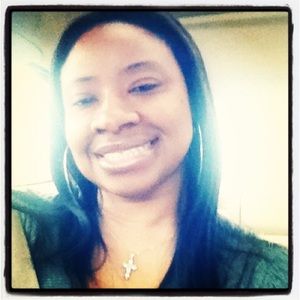 Meet your Posher, Davida