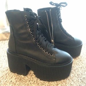SOLD Unif Era Boot Size 9 (Size 8)