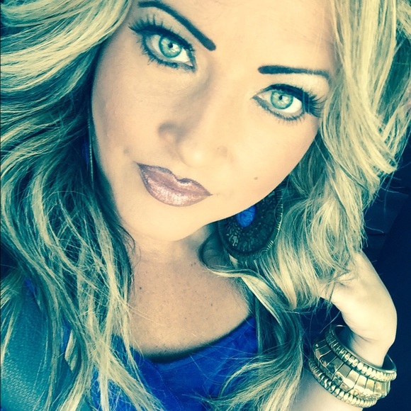 Meet your Posher, Rachel - Picture 2 of 4