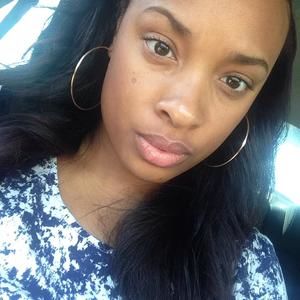 Meet your Posher, Vicki