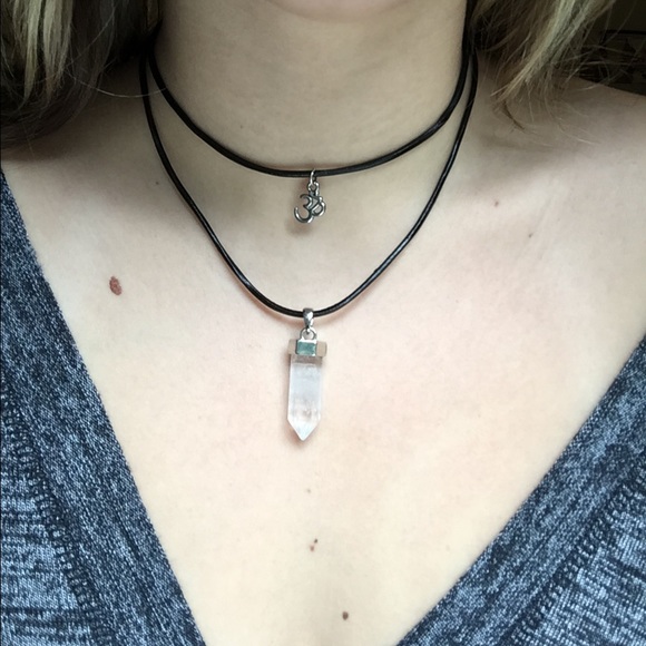 Crystal choker