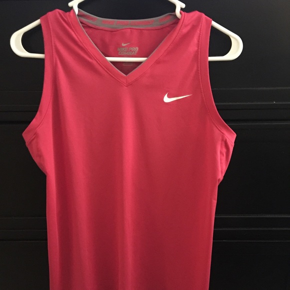 Nike Pro Tank