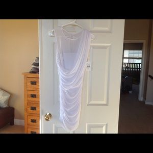 NWT Really Cute Rouched Date Night Dress a size 9!