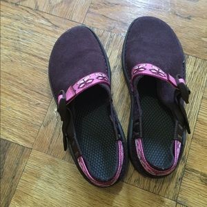 FINAL SALE!!! Pink/Purple Chaco shoes