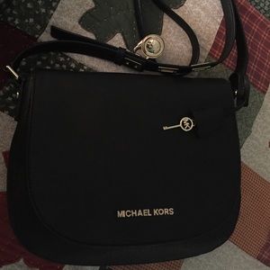 Michael Kors messenger crossbody