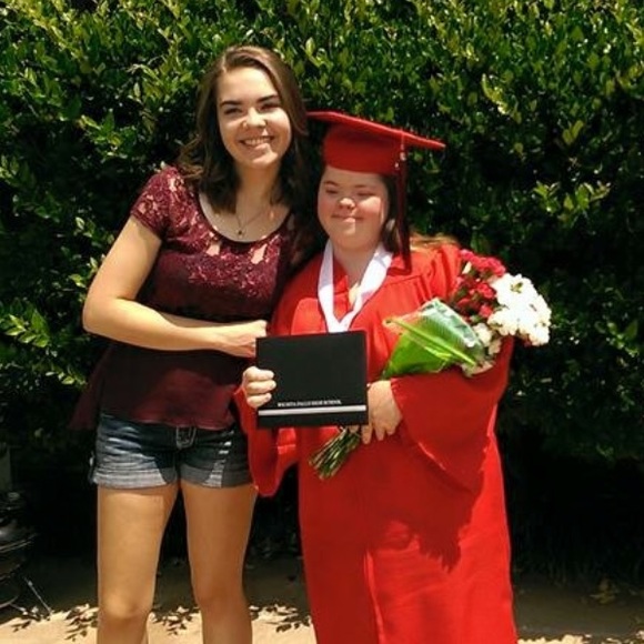 Meet your Posher, Cassandra