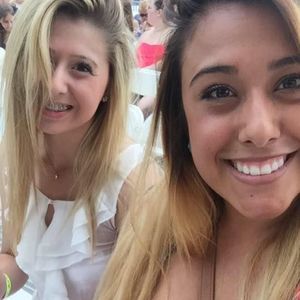 Meet your Posher, Liz beth