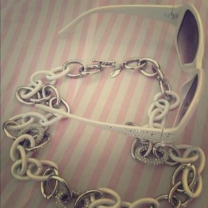 Ann Taylor necklace & generic sunglasses bundle!