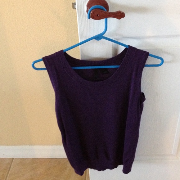 Sweater set - Picture 2 of 2