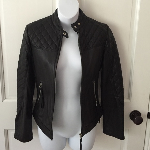 Black quilted leather jacket- like BUTTER!!