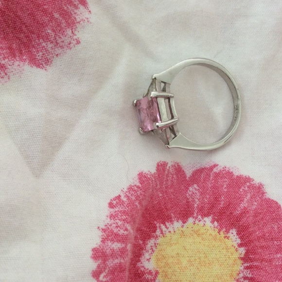 Ring pink sapphire & small diamonds, 7 - Picture 2 of 3