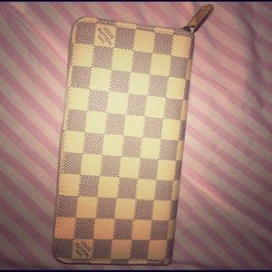 Inspired wallet