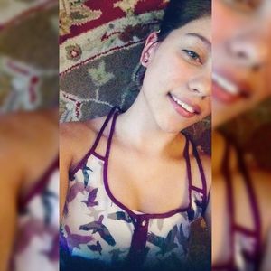 Meet your Posher, Maryah