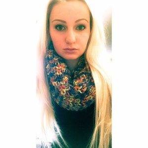 Meet your Posher, Maddi