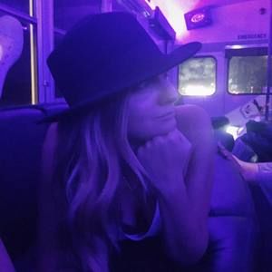 Meet your Posher, Terra anne