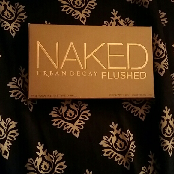 MAKE AN OFFER, Naked Urban Decay Flushed