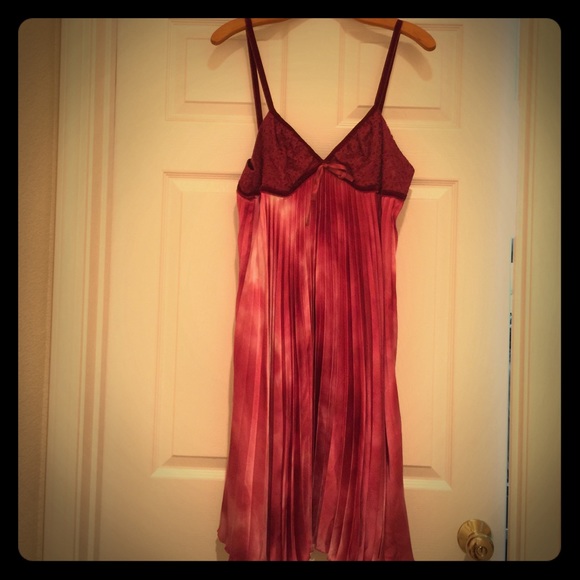 bebe Starburst Pleat Dress - Picture 1 of 3