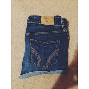 High waisted Hollister shorts