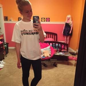 Meet your Posher, Sidney