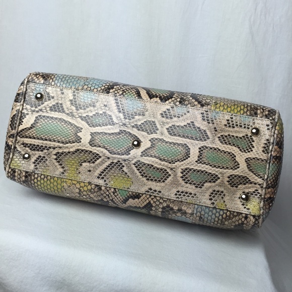 Gucci Handbag - Picture 3 of 4