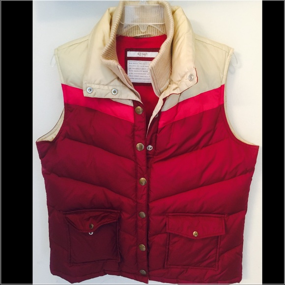 ❄️⛄️Old navy puffer vest❄️💜💜