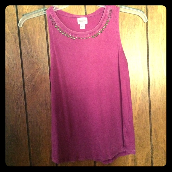 Tank top - Picture 1 of 1