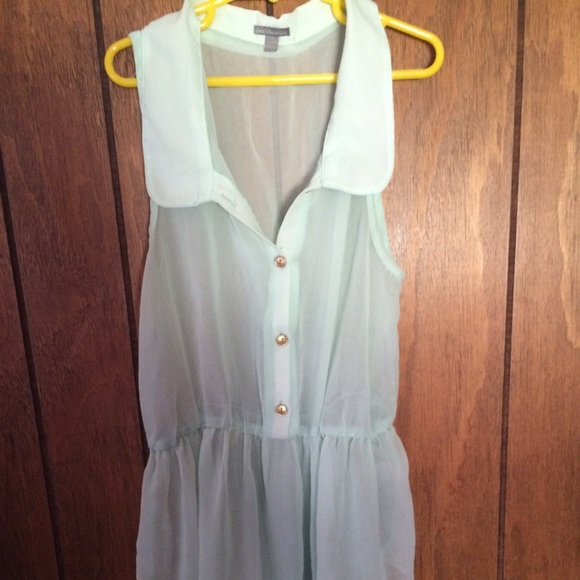 Tank top - Picture 1 of 1